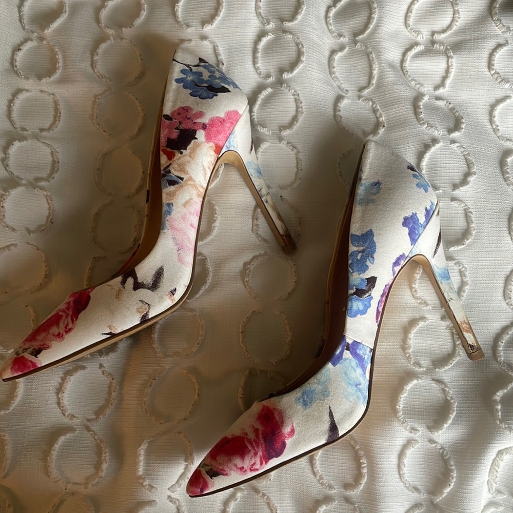 Floral heels- Charles by Charles David